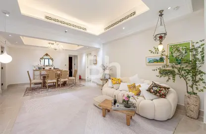 Apartment - 2 Bedrooms - 3 Bathrooms for rent in Tajer Residences - The Old Town Island - Downtown Dubai - Dubai