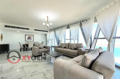 Living Room image for: Apartment - 3 Bedrooms - 4 Bathrooms for rent in Al Jazeera Tower - Corniche Road - Abu Dhabi, Image 1