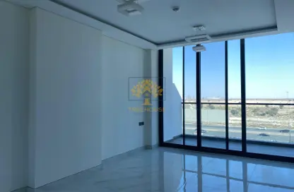 Apartment - 1 Bedroom - 2 Bathrooms for rent in Samana Park Views - Arjan - Dubai