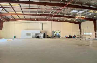 Warehouse - Studio - 2 Bathrooms for rent in Dubai Investment Park 2 (DIP 2) - Dubai Investment Park (DIP) - Dubai