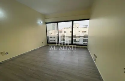شقة - 2 غرف نوم - 3 حمامات للايجار في منطقة النادي السياحي - أبوظبي