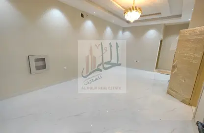 تاون هاوس - 5 غرف نوم - 6 حمامات للبيع في الحليو 1 - الحليو - عجمان