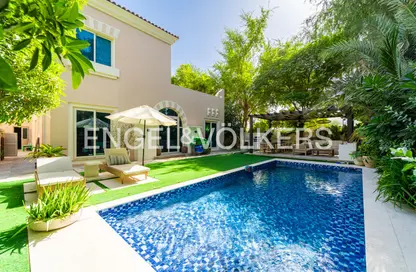 فيلا - 4 غرف نوم - 5 حمامات للبيع في إزميرالدا - قمم النصر - مدينة دبي الرياضية - دبي