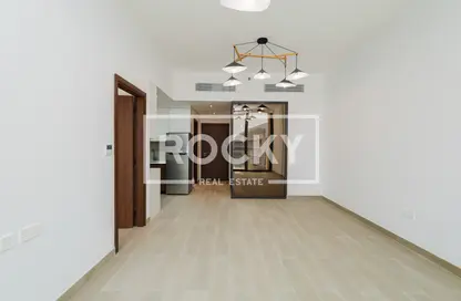 Apartment - Studio - 1 Bathroom for rent in La Vita Bella - District 10 - Jumeirah Village Circle - Dubai