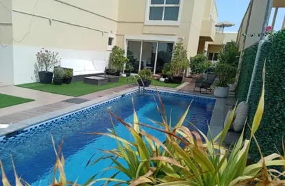 Pool image for: Villa - 5 Bedrooms for sale in Lehweih Community - Al Raha Gardens - Abu Dhabi, Image 1