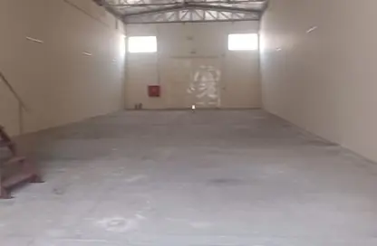 Warehouse - Studio - 1 Bathroom for rent in Umm Al Thuoob - Umm Al Quwain
