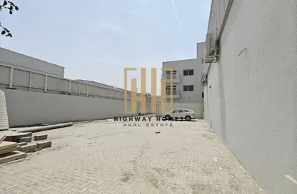 Warehouse - Studio for rent in Industrial Area 5 - Sharjah Industrial Area - Sharjah