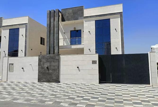 Villa for rent in Al Zahia,with a distinctive fin