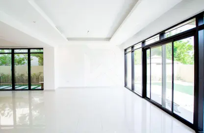 Villa - 3 Bedrooms - 4 Bathrooms for rent in Rochester - DAMAC Hills - Dubai