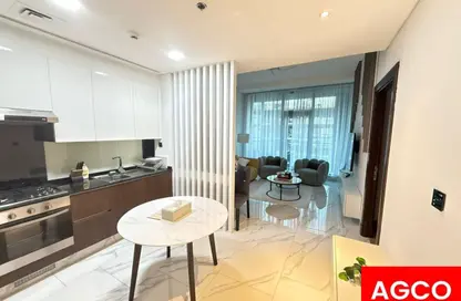 شقة - غرفة نوم - 2 حمامات للايجار في A برج جاي ون - جاي ون - الخليج التجاري - دبي