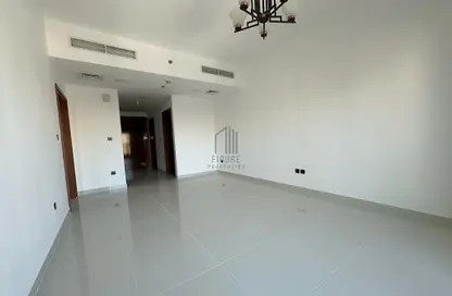 Empty Room image for: Apartment - 1 Bedroom - 2 Bathrooms for rent in Al Jaddaf - Dubai, Image 1