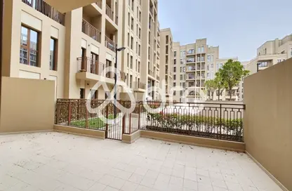 Apartment - 2 Bedrooms - 2 Bathrooms for rent in Zahra Breeze Apartments 1A - Zahra Breeze Apartments - Town Square - Dubai