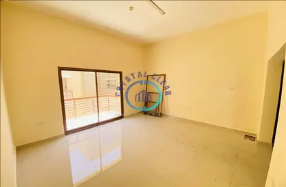 Apartment - 2 Bedrooms - 3 Bathrooms for rent in Al Jimi - Al Ain