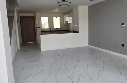 Townhouse - 2 Bedrooms - 3 Bathrooms for rent in Rukan 3 - Dubai Land - Dubai