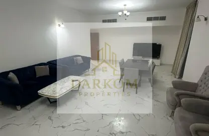 Apartment - 2 Bedrooms - 2 Bathrooms for rent in Gulfa Towers - Al Rashidiya 1 - Al Rashidiya - Ajman
