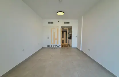 Apartment - Studio - 1 Bathroom for rent in Areej Apartments - Aljada - Sharjah
