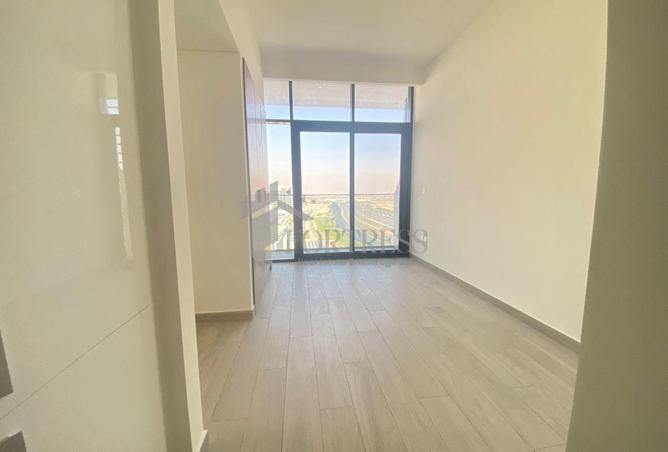 15919316 - صورة العقار 3