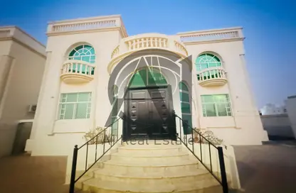 فيلا - 5 غرف نوم - 5 حمامات للايجار في الطويه - العين