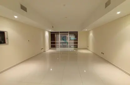 Apartment - 3 Bedrooms - 4 Bathrooms for rent in Al Marasy - Al Bateen - Abu Dhabi