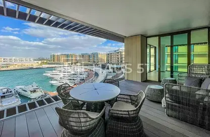 Balcony image for: Apartment - 3 Bedrooms - 4 Bathrooms for rent in Bulgari Resort  and  Residences - Jumeirah Bay Island - Jumeirah - Dubai, Image 1