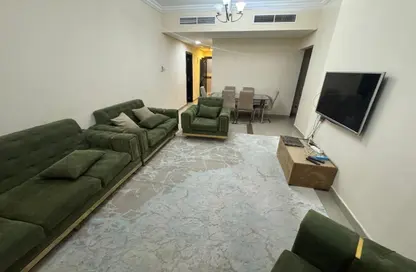 شقة - 2 غرف نوم - 3 حمامات للايجار في التعاون - الشارقة