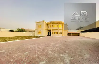Outdoor House image for: Villa - 5 Bedrooms for rent in Al Mizhar - Dubai, Image 1