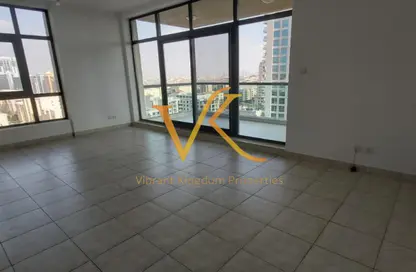 Apartment - 1 Bedroom - 1 Bathroom for sale in The Links East Tower - The Links - The Views - Dubai