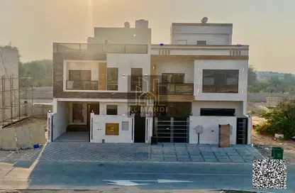 فيلا - 5 غرف نوم - 7 حمامات للبيع في قرية الاميرة - الياسمين - عجمان
