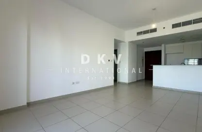 شقة - 3 غرف نوم - 3 حمامات للايجار في 1A شقق زهرا - زهرة أبارتمنتس 1 - شقق زهرا - تاون سكوير - دبي