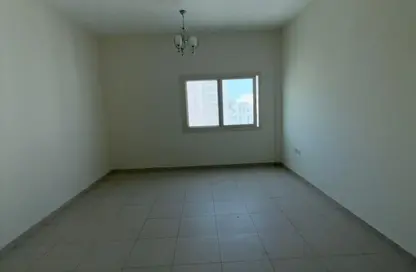 Apartment - 1 Bedroom - 2 Bathrooms for rent in Al Butina 9 Building - Al Butina - Sharjah