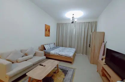 Apartment - Studio - 1 Bathroom for rent in Chaimaa Premiere - Jumeirah Village Circle - Dubai