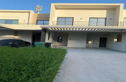 Villa - 3 Bedrooms - 4 Bathrooms for rent in Greenviews 2 - EMAAR South - Dubai South (Dubai World Central) - Dubai