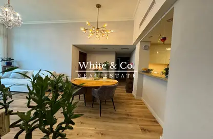 Apartment - 2 Bedrooms - 3 Bathrooms for sale in Burj Vista 2 - Burj Vista - Downtown Dubai - Dubai