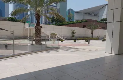 Retail - Studio for rent in Park Towers Podium - Park Towers - DIFC - Dubai