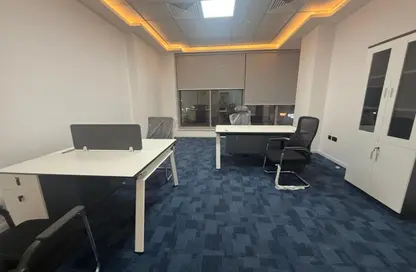 Business Centre - Studio - 2 Bathrooms for rent in Burj Nahar Building - Al Muteena - Deira - Dubai