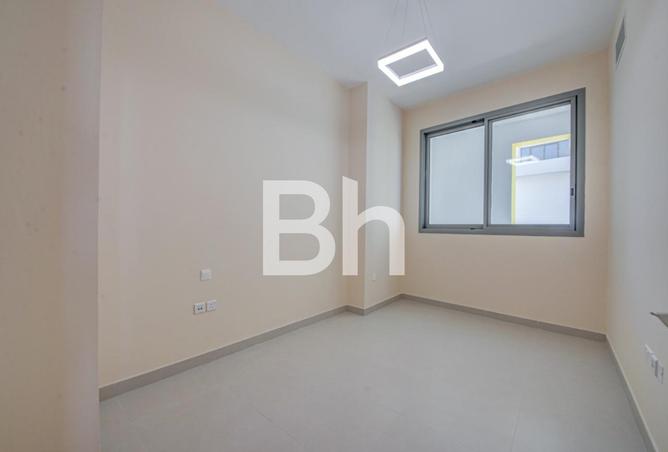15012301 - Property Image 3