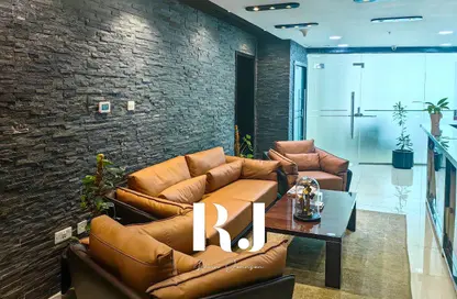 Office Space - Studio for rent in The Regal Tower - Business Bay - Dubai