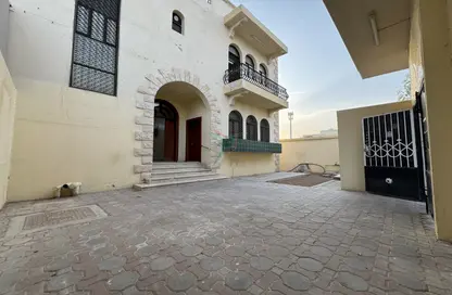 فيلا - 5 غرف نوم - 5 حمامات للايجار في الرويكة - المويجي - العين