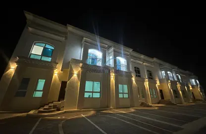 Apartment - Studio - 1 Bathroom for rent in Mohamed Bin Zayed Centre - Mohamed Bin Zayed City - Abu Dhabi