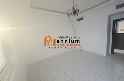 شقة - 3 غرف نوم - 3 حمامات للبيع في مركز اعمال الغانم - المجاز 3 - المجاز - الشارقة