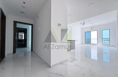 شقة - غرفة نوم - 2 حمامات للايجار في الجادة الخامسه - الفرجان - دبي