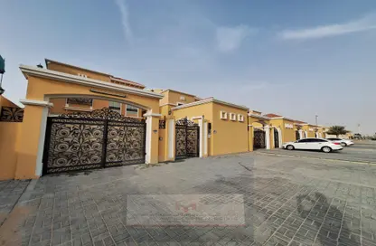 فيلا - 5 غرف نوم - 6 حمامات للايجار في مركز محمد بن زايد - مدينة محمد بن زايد - أبوظبي