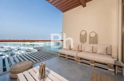 Apartment - Studio - 1 Bathroom for sale in Palm Views West - Palm Views - Palm Jumeirah - Dubai
