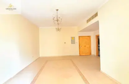 شقة - 2 غرف نوم - 3 حمامات للايجار في برج النور ٣ - منخول - بر دبي - دبي شقة - 2 غرف نوم - 3 حمامات للايجار في برج النور ٣ - منخول - بر دبي - دبي
