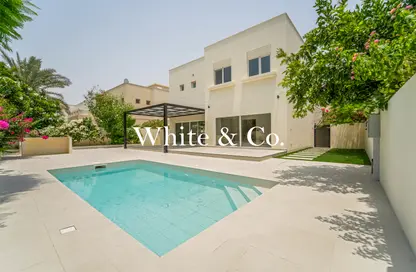Villa - 4 Bedrooms - 4 Bathrooms for sale in Meadows 9 - Meadows - Dubai