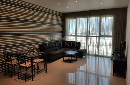 Apartment - 1 Bedroom - 2 Bathrooms for rent in RAK Tower - Marina Square - Al Reem Island - Abu Dhabi