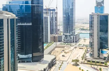 مكتب - استوديو - 1 حمام للايجار في القمة - الخليج التجاري - دبي