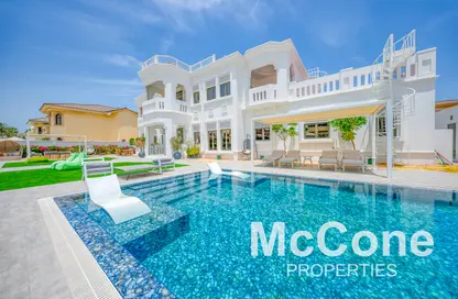 Villa - 6 Bedrooms - 7 Bathrooms for rent in Signature Villas Frond B - Signature Villas - Palm Jumeirah - Dubai