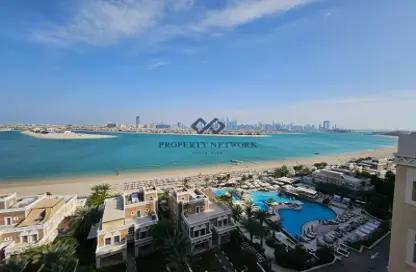 Water View image for: Apartment - 3 Bedrooms - 4 Bathrooms for sale in Balqis Residence 3 - Kingdom of Sheba - Palm Jumeirah - Dubai, Image 1