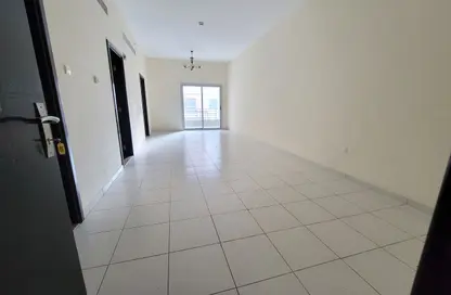 Apartment - 1 Bedroom - 2 Bathrooms for rent in Al Bakhit Building - Al Muhaisnah 4 - Al Muhaisnah - Dubai